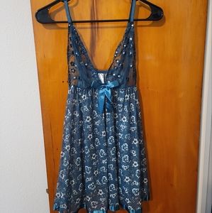 Turquoise floral lingerie